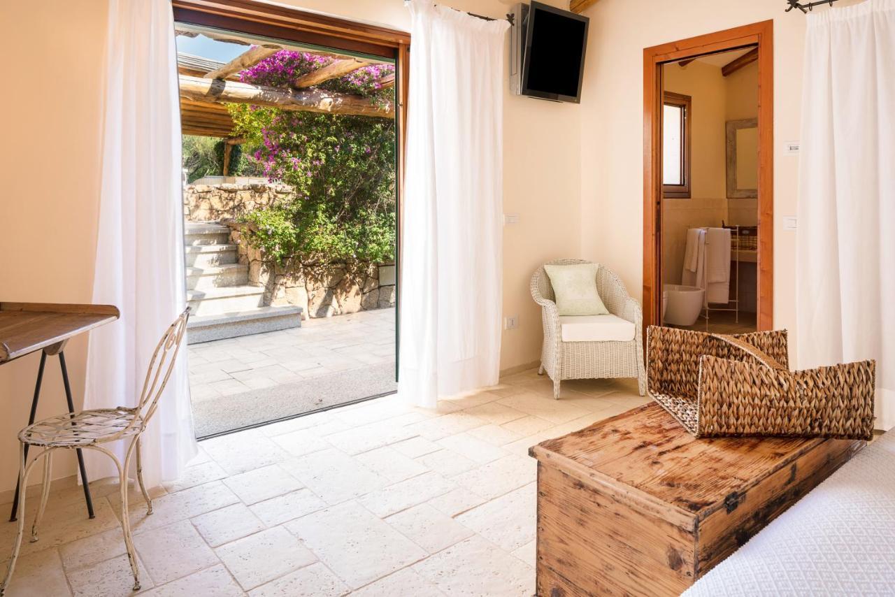 Albero Capovolto Bed & Breakfast Golfo Aranci Exterior photo
